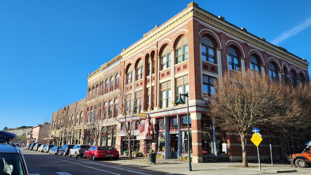 P-townsend-building_616